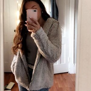Fluffy/Sherpa jacket